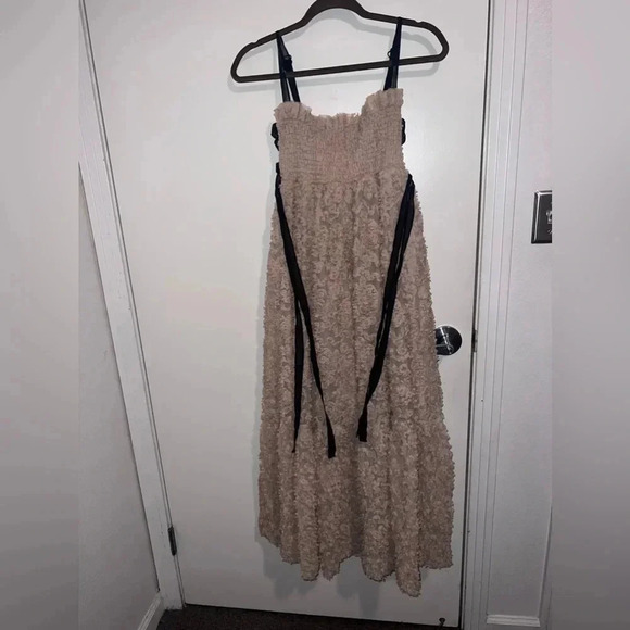 Urban outfitters dress size XS - Picture 4 of 10